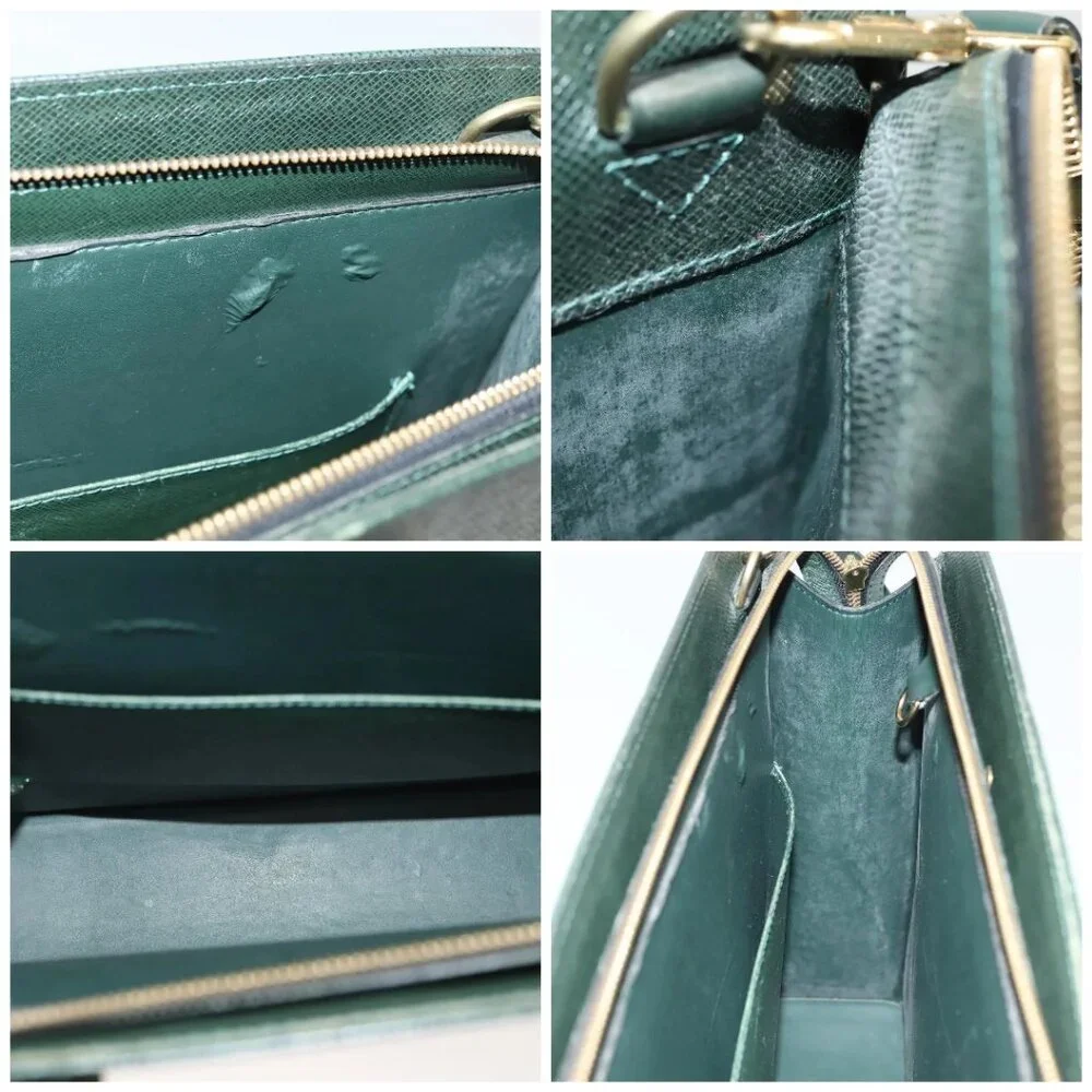 LOUIS VUITTON Taiga Porte Documents Rozan Business Bag Epicea M30054 Auth 142217